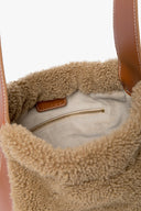 Image CINCH SHEARLING BUCKET BAG | NATURAL TAN 7 of 7