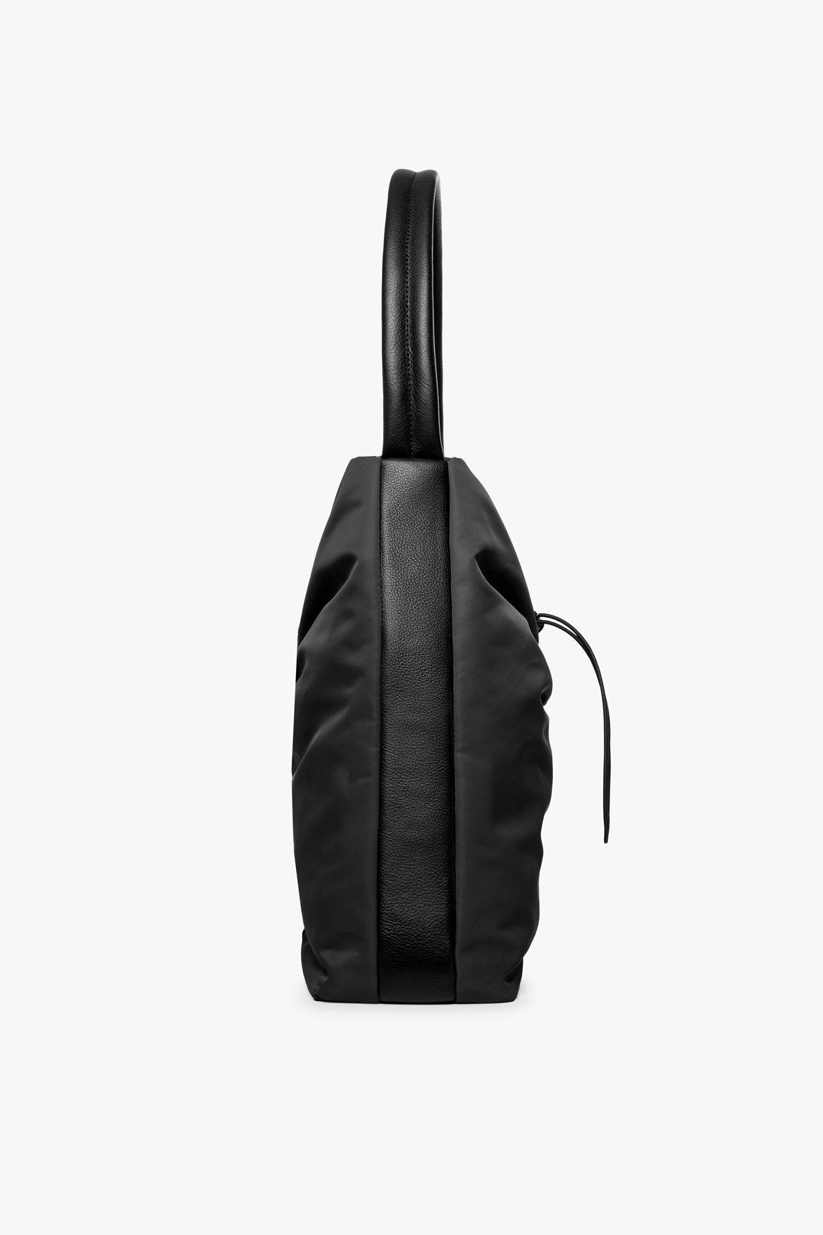 Image FELIX NYLON TOTE | BLACK 7 of 9 and Clicking this image will trigger a zoom pop-up