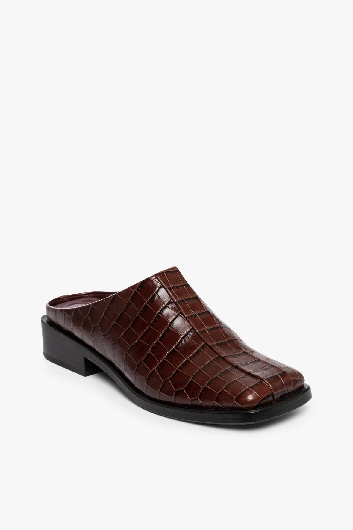 Image KNIGHTSBRIDGE MULE | MAHOGANY CROC EMBOSSED 1 of 6 and Clicking this image will trigger a zoom pop-up