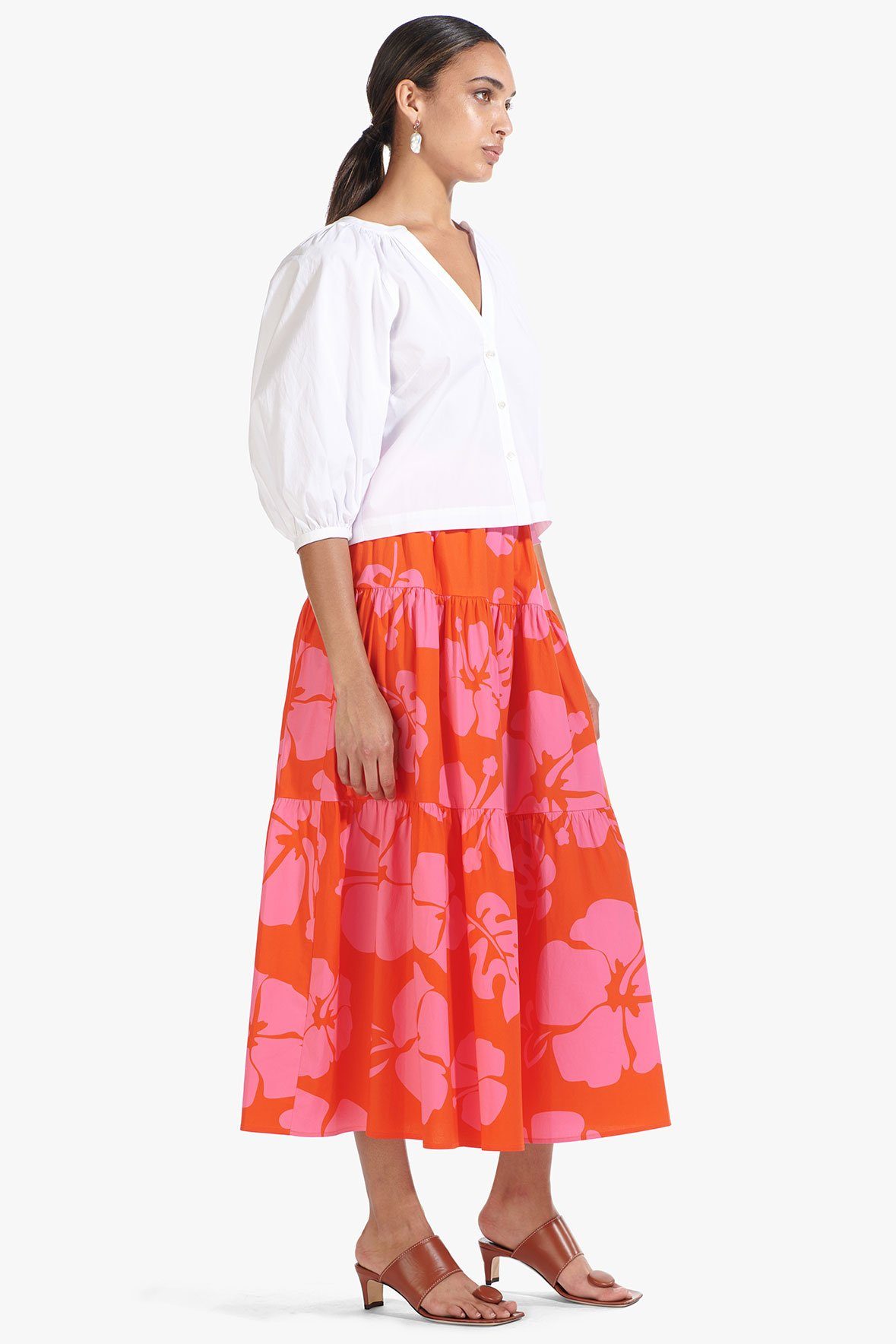 Image SEA SKIRT | RED HIBISCUS 4 of 6 and Clicking this image will trigger a zoom pop-up