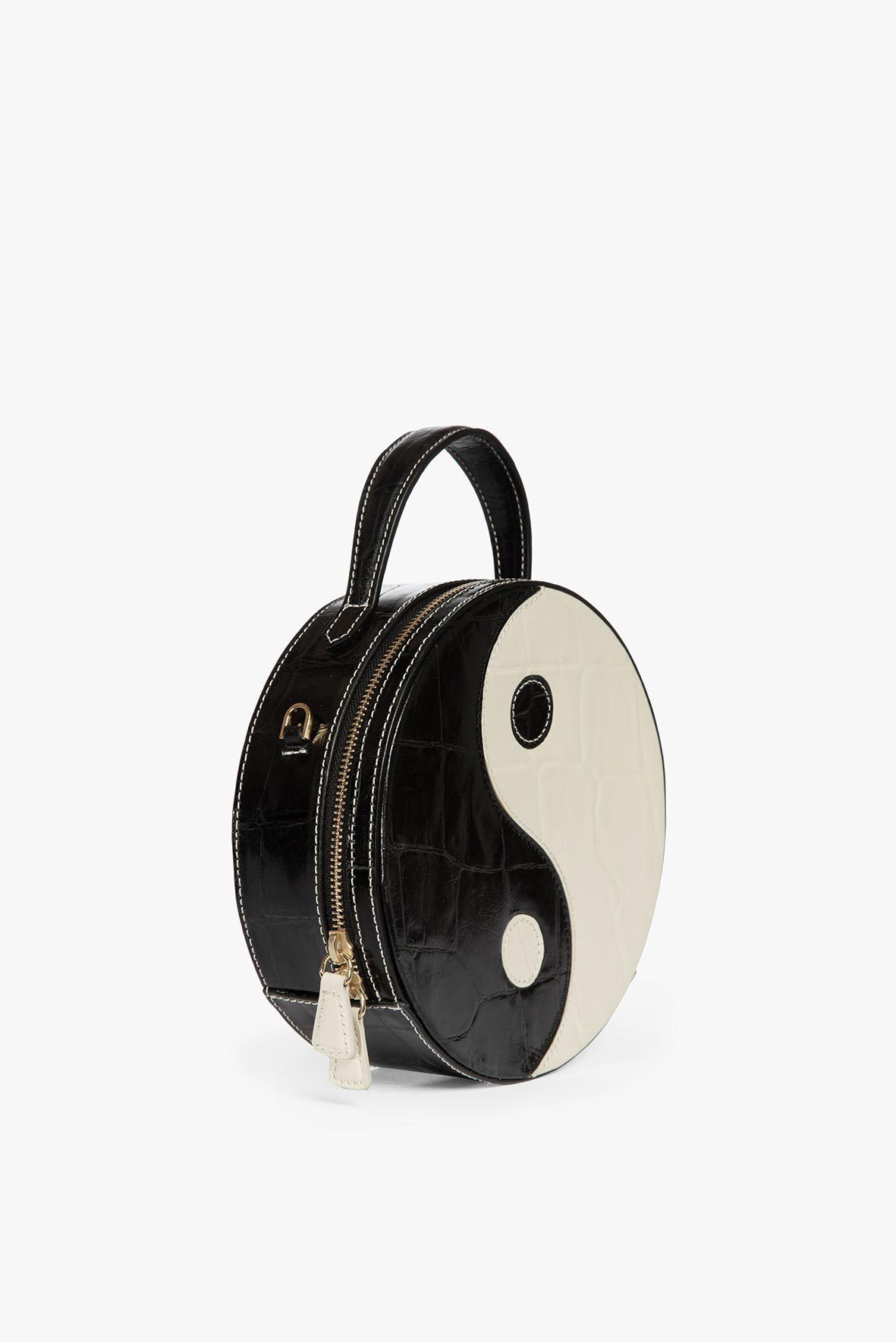 Image YIN YANG BAG | BLACK CREAM 4 of 7 and Clicking this image will trigger a zoom pop-up